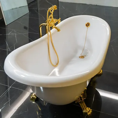 Royal Apartment