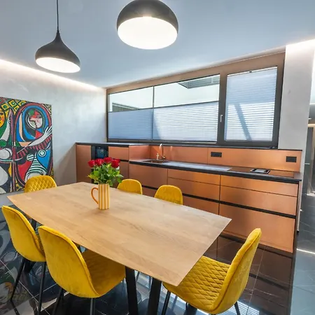 Apartment Royal *